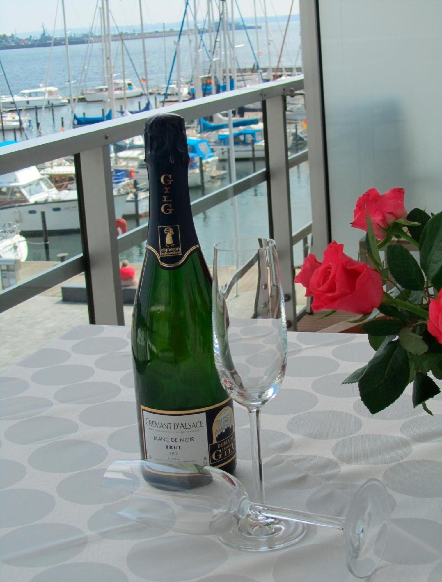 Apartmenthaus Hafenspitze: Yacht Harbor View Apartment Eckernfoerde Exterior photo